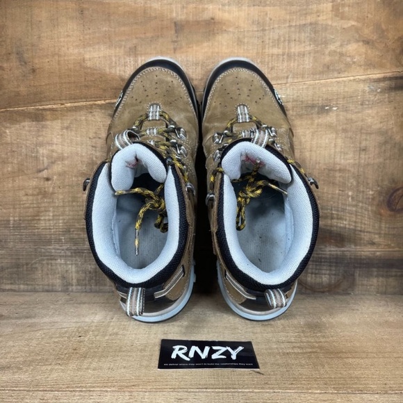 L.L. Bean Rugged Ridge Waterproof Hiking Boot - Picture 5 of 9